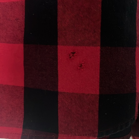 Beverly Hills Polo Club Button Up Mens M Red Black Buffalo Plaid Flannel - Picture 6 of 8
